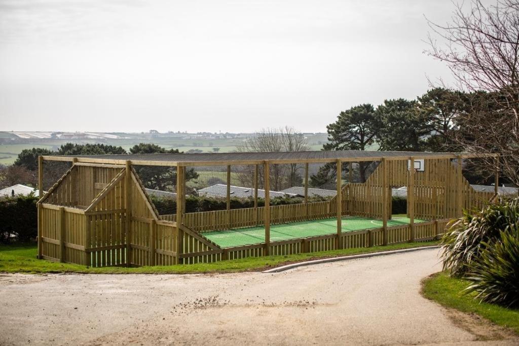 The Vacation, Cozy Static Caravan In Newquay Apartment